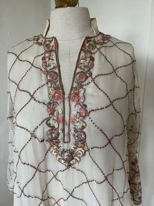 2000's Cream Floral Beaded Sari on mannequin close up